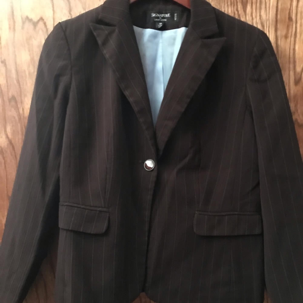 3 piece brown suit with lt blue accents Sz 6 P